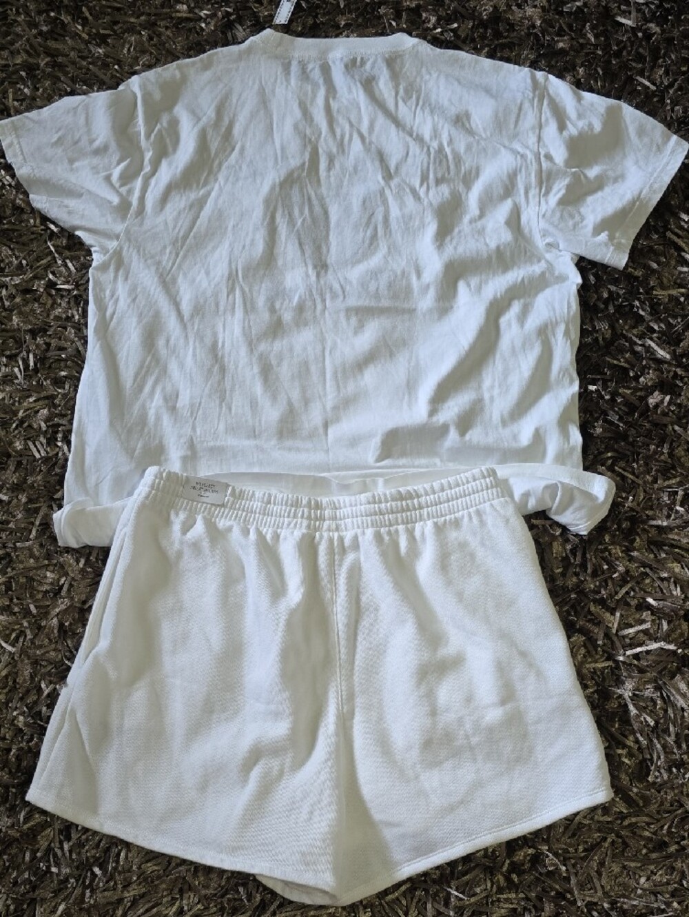 PINK Victoria's Secret White Beverly Hills California Tee & Shorts Set NWT - Picture 2 of 4
